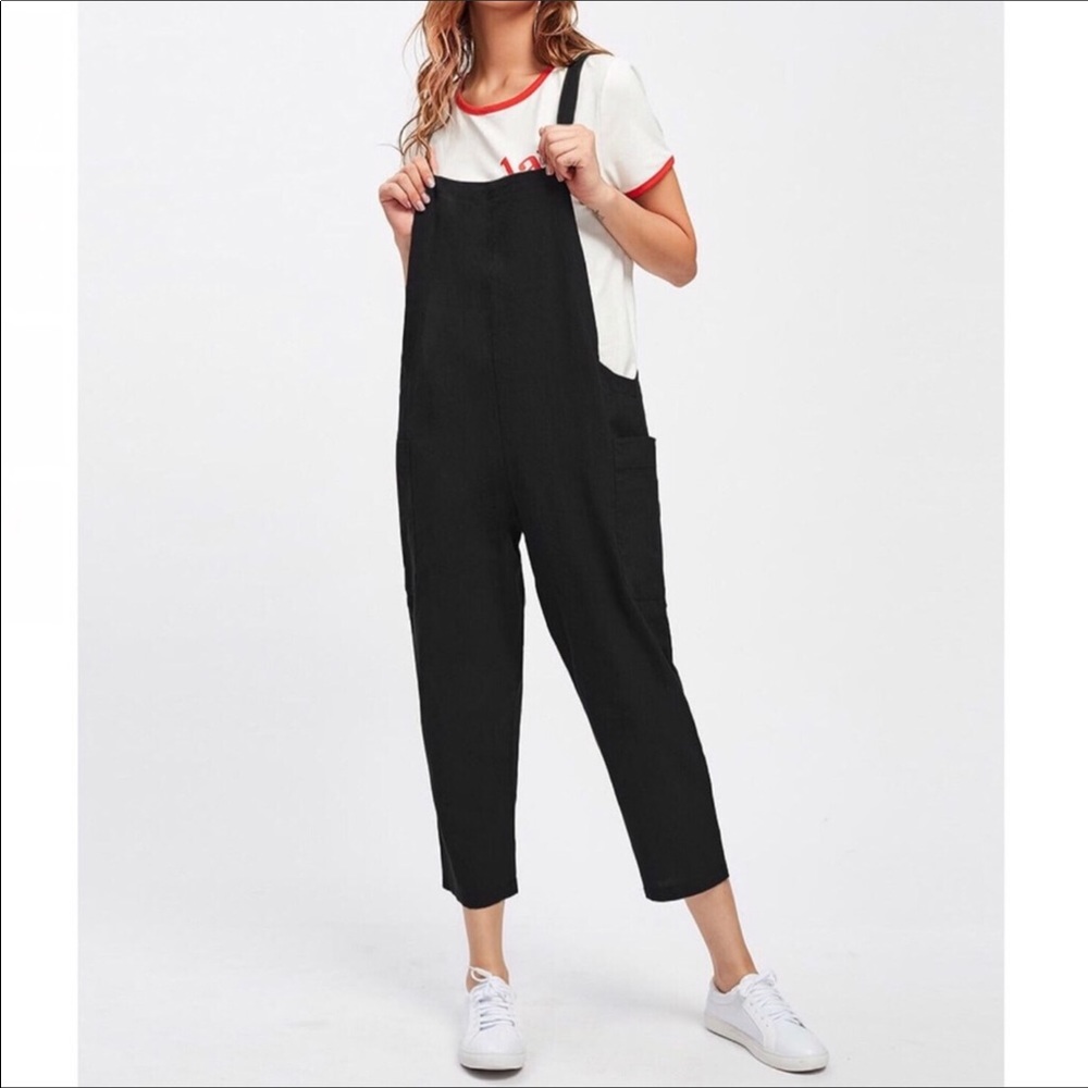 Black Capri Overalls With Side Pockets - LAST SM